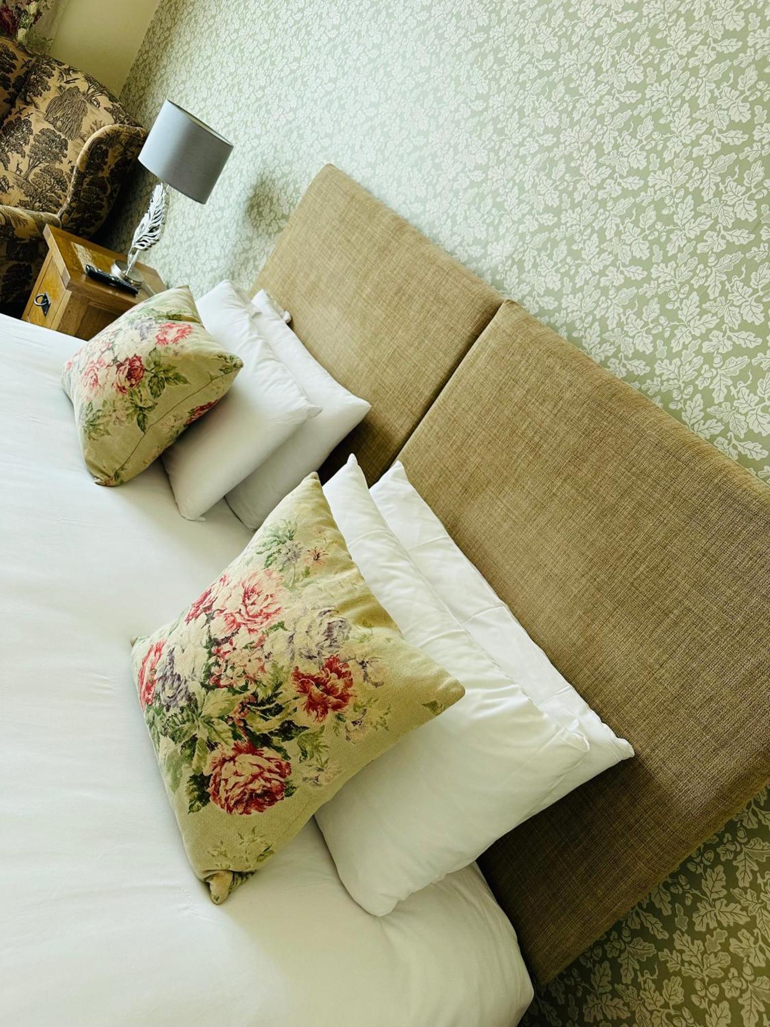 George Hotel Frome Buitenkant foto